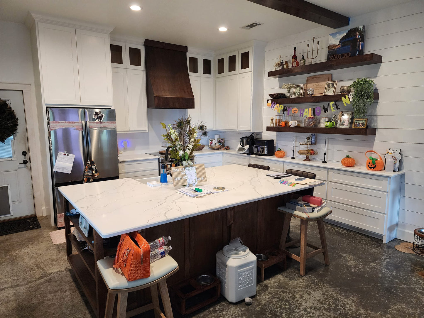 Prefinished Premium Custom Cabinets